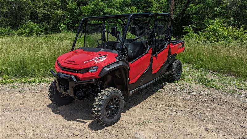 2024 Honda Pioneer 1000-6 Deluxe Crew AVENGER RED, Cumberland, MD