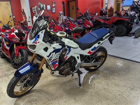 2024 Honda Africa Twin Adventure Sports ES Pearl White, Cumberland, MD