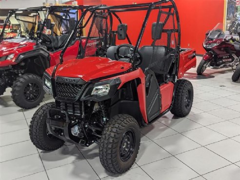 2025 Honda Pioneer 520 HERO RED, Cumberland, MD